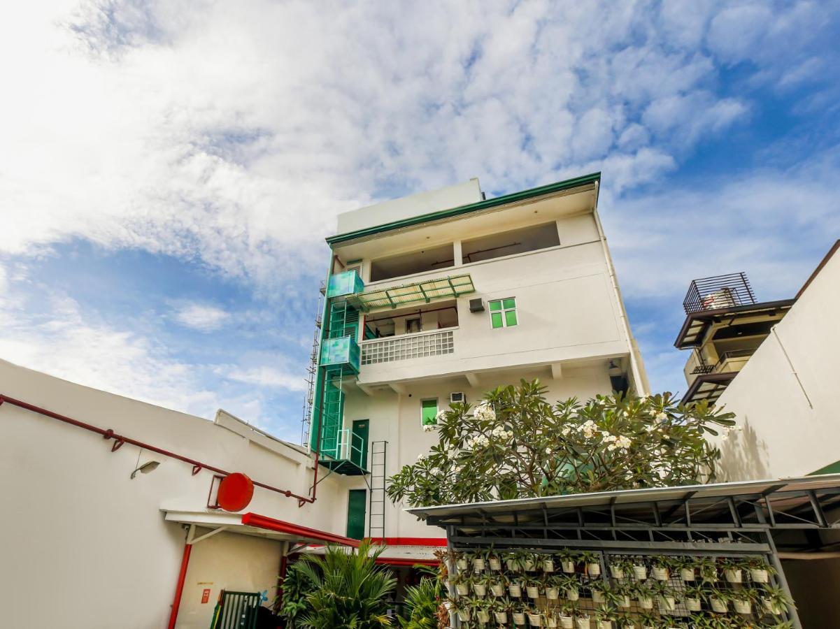 Oyo 842 City Smiles Apartelle San Juan  Exteriér fotografie
