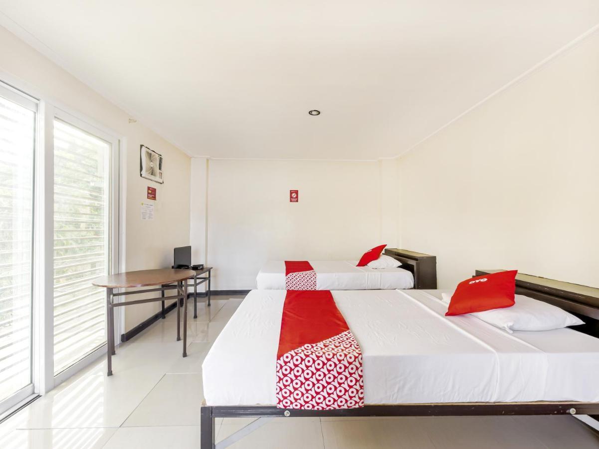 Oyo 842 City Smiles Apartelle San Juan  Exteriér fotografie